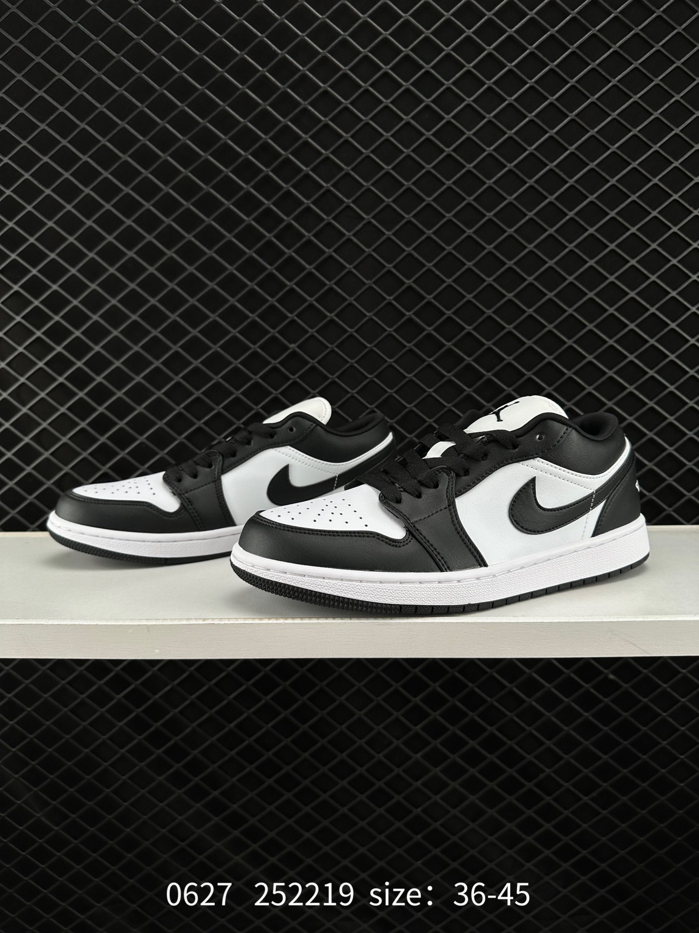 Air Jordan 1 Low AJ1